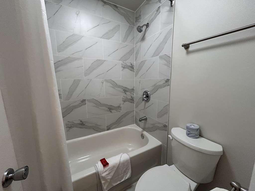Surestay By Best Western Kapuskasing Chambre photo